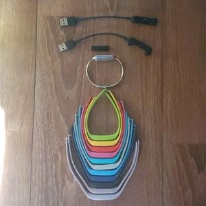 Fitbit Flex 2 Bundle: Fitbit, Bands, Bangle and Chargers